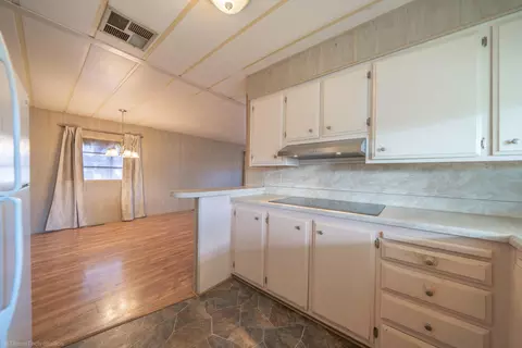 1050 Deodar Way, Redding, CA 96003 photo 16