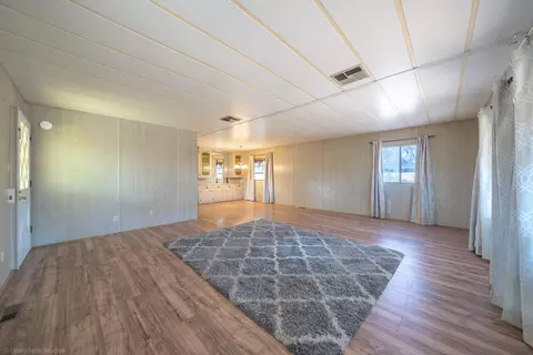 1050 Deodar Way, Redding, CA 96003 photo 12