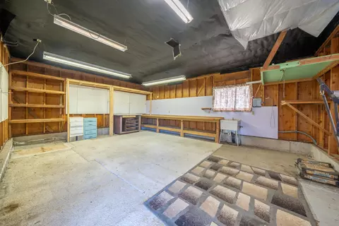 1050 Deodar Way, Redding, CA 96003 photo 31