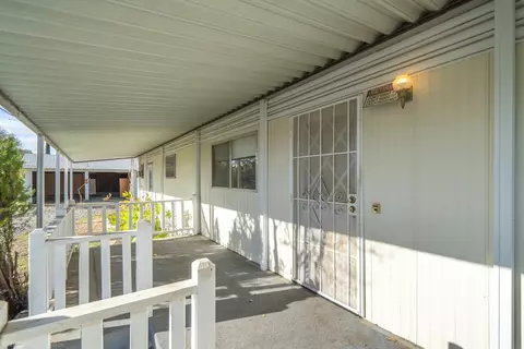 1050 Deodar Way, Redding, CA 96003 photo 7