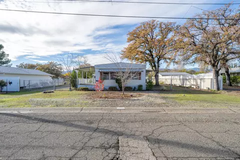 1050 Deodar Way, Redding, CA 96003 photo 42