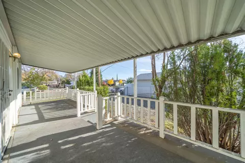 1050 Deodar Way, Redding, CA 96003 photo 9