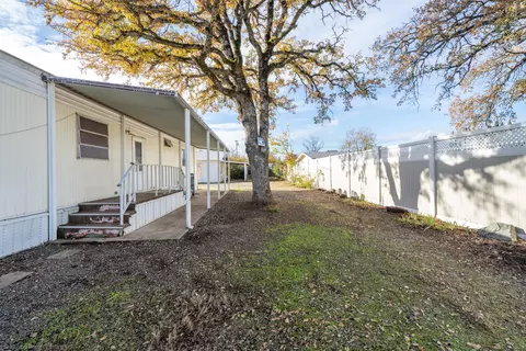 1050 Deodar Way, Redding, CA 96003 photo 47