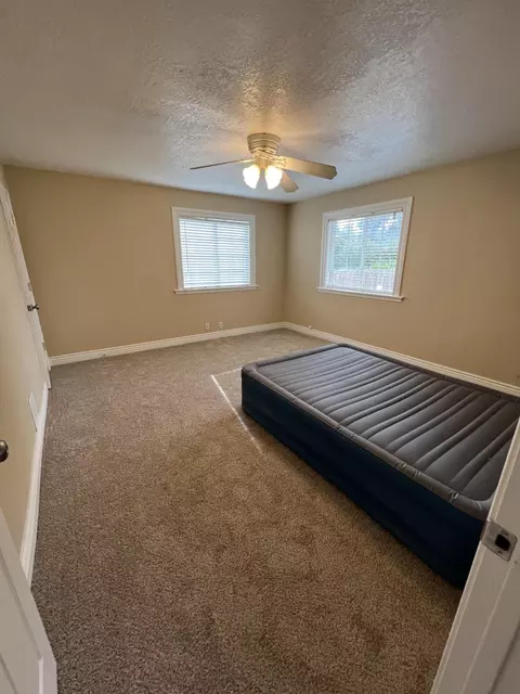 3151 Veda St, Redding, CA 96001 photo 9