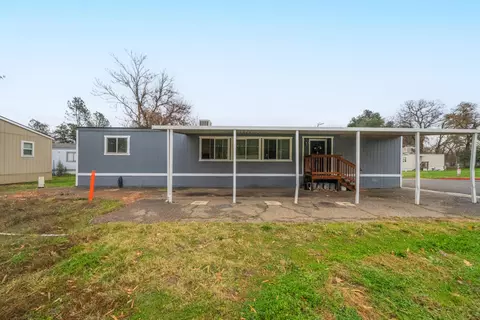 10129 Harley Leighton Rd, Redding, CA 96003 photo 2