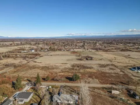 Webb Rd, Anderson, CA 96007 photo 9