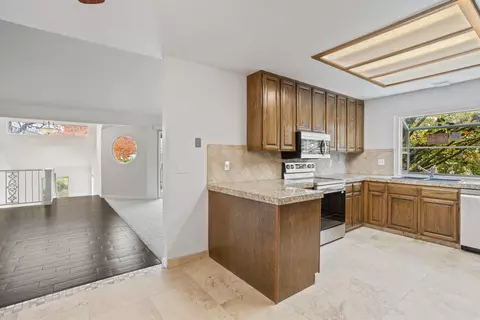 488 Ridgecrest Trl #233, Redding, CA 96003 photo 5