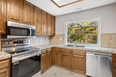488 Ridgecrest Trl #233, Redding, CA 96003 photo 3