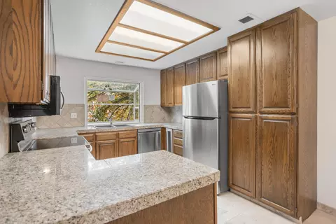 488 Ridgecrest Trl #233, Redding, CA 96003 photo 4