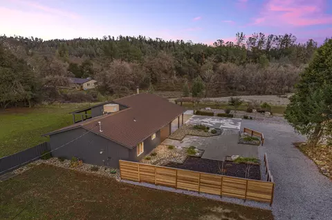 19638 King Salmon Ln, Redding, CA 96003 photo 29