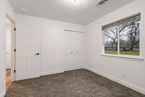 19638 King Salmon Ln, Redding, CA 96003 photo 16