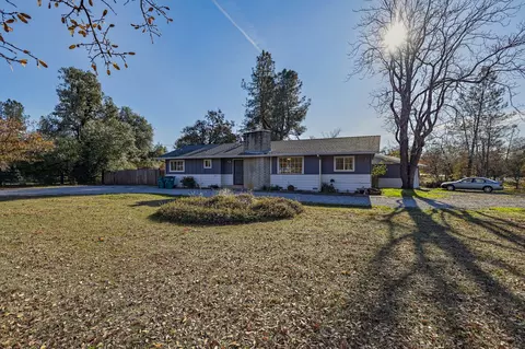 16251 China Gulch Dr, Anderson, CA 96007