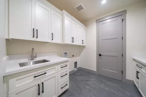 11440 E Stillwater Way, Redding, CA 96003 photo 26