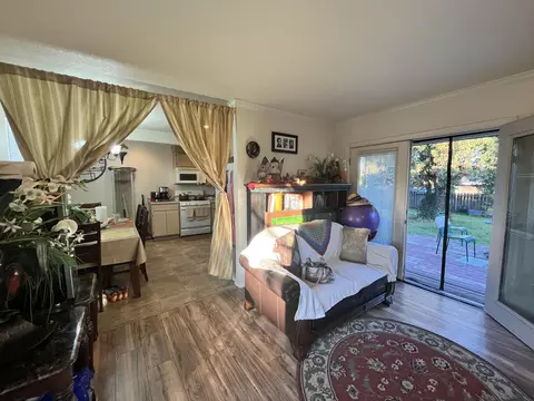 3911 Churn Crk Rd, Redding, CA 96002 photo 5
