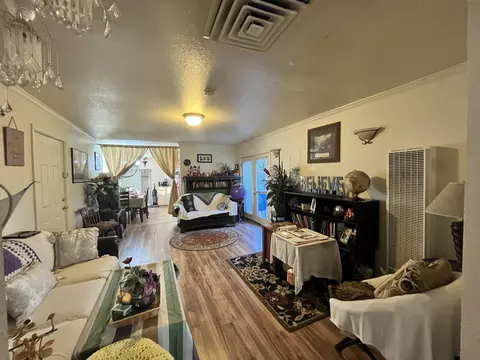 3911 Churn Crk Rd, Redding, CA 96002 photo 3