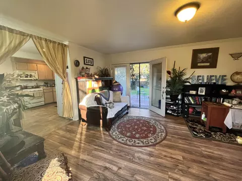 3911 Churn Crk Rd, Redding, CA 96002 photo 6