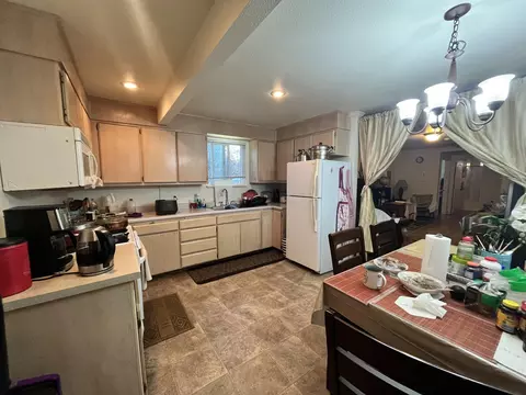 3911 Churn Crk Rd, Redding, CA 96002 photo 9