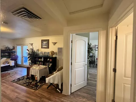 3911 Churn Crk Rd, Redding, CA 96002 photo 11