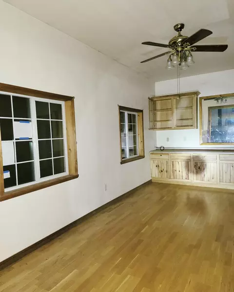 Kitchen - 44961 Pine Shadows Rd, Mcarthur, CA 96056 photo 2 of 5