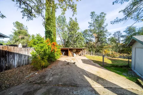 1330 Scenic Way, Redding, CA 96001 photo 30
