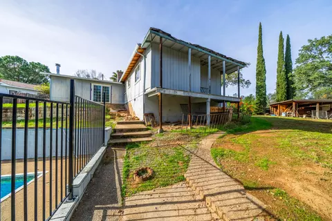1330 Scenic Way, Redding, CA 96001 photo 26