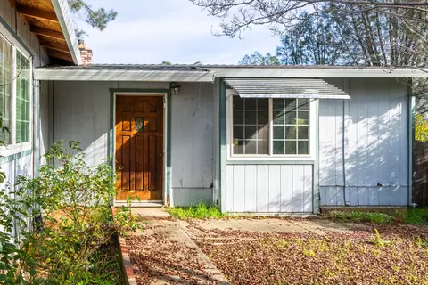 1330 Scenic Way, Redding, CA 96001 photo 4