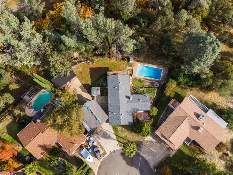 1330 Scenic Way, Redding, CA 96001 photo 42