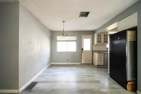 1330 Scenic Way, Redding, CA 96001 photo 8