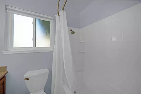 635 Orchard Estates Dr, Redding, CA 96001 photo 15