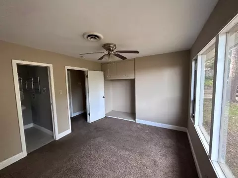 Bedroom - 2945 Pioneer Dr, Redding, CA 96001 photo 1 of 2