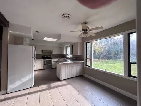 Kitchen - 2945 Pioneer Dr, Redding, CA 96001 photo 1 of 3