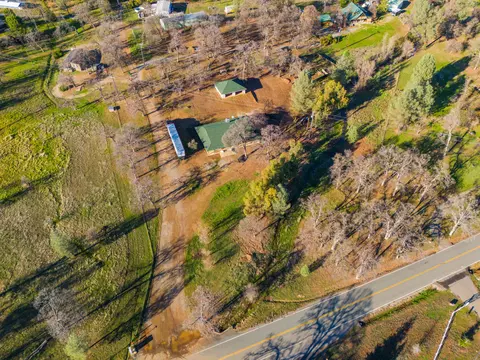 21570 Anron Ln, Redding, CA 96003 photo 19