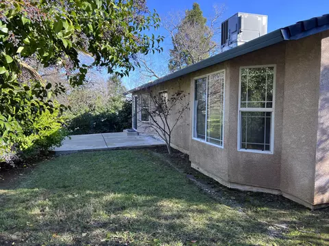 2416 Tehama St, Redding, CA 96001 photo 24