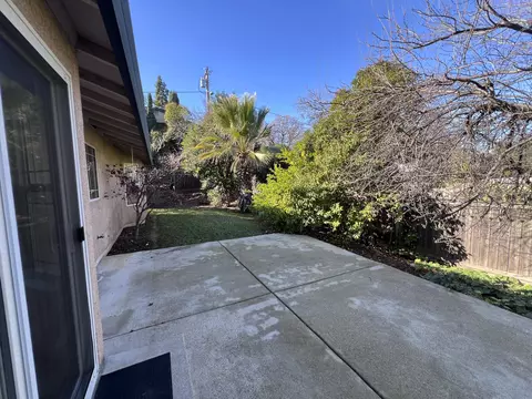2416 Tehama St, Redding, CA 96001 photo 26