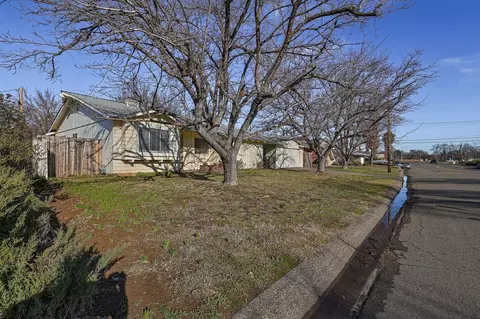 2146 Westwood Ave, Redding, CA 96001 photo 49