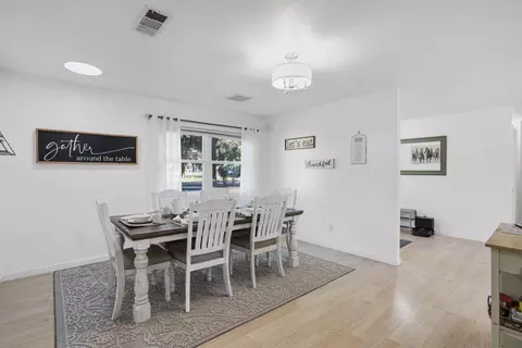 Dining - 12710 Encanto Way, Redding, CA 96003 photo 1 of 1