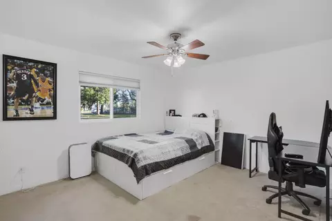 Bedroom - 12710 Encanto Way, Redding, CA 96003 photo 3 of 3