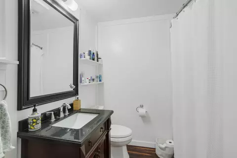 Bath - 12710 Encanto Way, Redding, CA 96003 photo 3 of 3