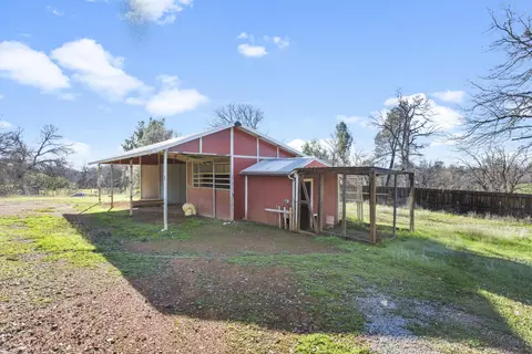 Exterior - 12710 Encanto Way, Redding, CA 96003 photo 7 of 12