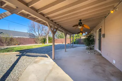 2332 Saturn Skwy, Redding, CA 96002 photo 20