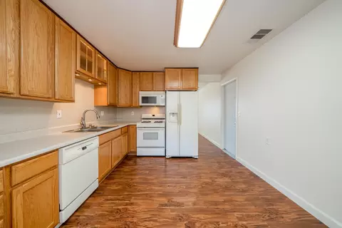 2332 Saturn Skwy, Redding, CA 96002 photo 10