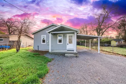 1699 Brigman St, Anderson, CA 96007
