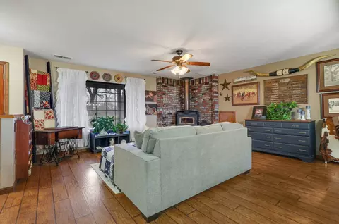 22405 Lone Tree Rd, Anderson, CA 96007 photo 10