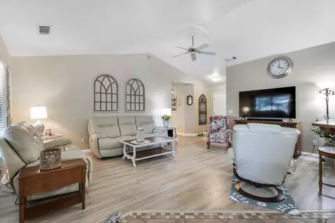 2653 Dawnridge Dr, Redding, CA 96001 photo 7