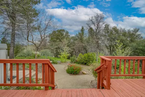 1205 Golden Gate Trl, Redding, CA 96003 photo 29