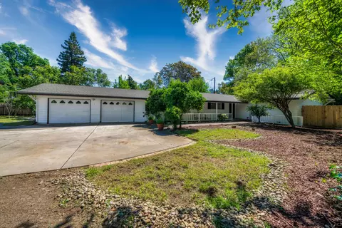 Exterior - 3091 Island Dr, Redding, CA 96001 photo 7 of 7