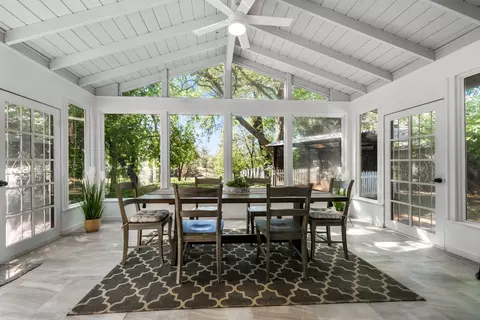 3091 Island Dr, Redding, CA 96001