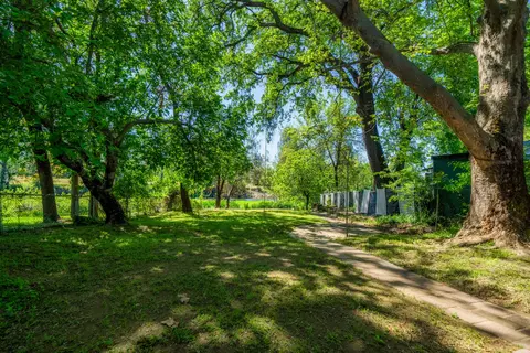 Exterior - 3091 Island Dr, Redding, CA 96001 photo 3 of 7
