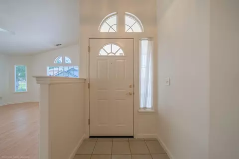 1764 Capistrano Walk, Redding, CA 96003 photo 4