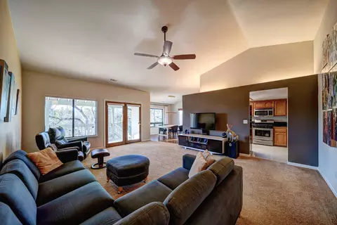 358 Vintage Path, Redding, CA 96003 photo 7